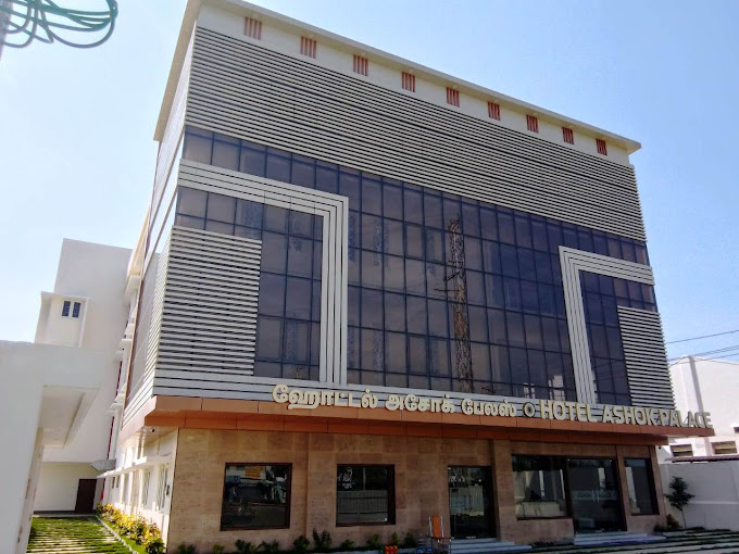 About Hotel Ashok Palace