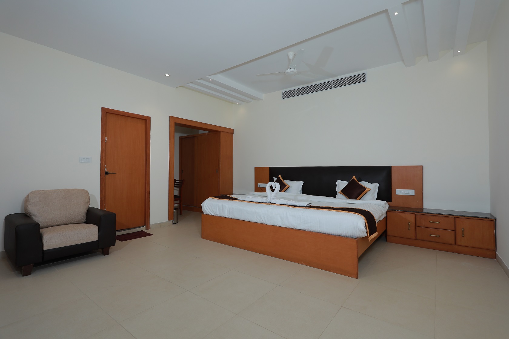 230105050149_S11_5674